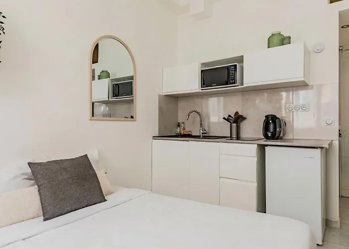 Cosy - Port De * Nice